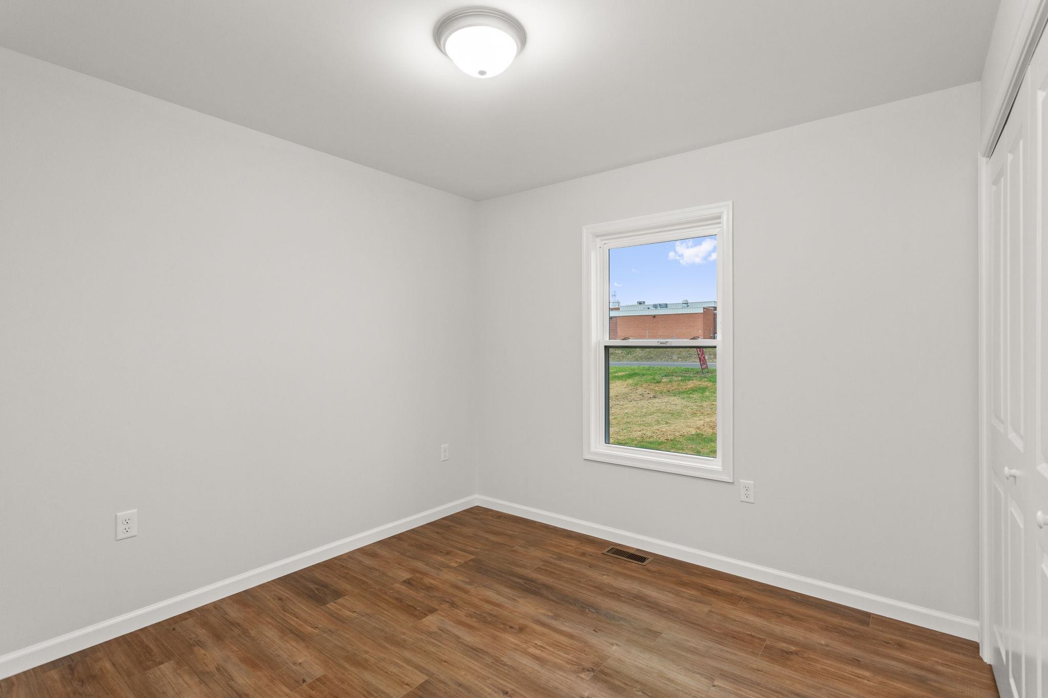 251 Holly Hill St photo 20