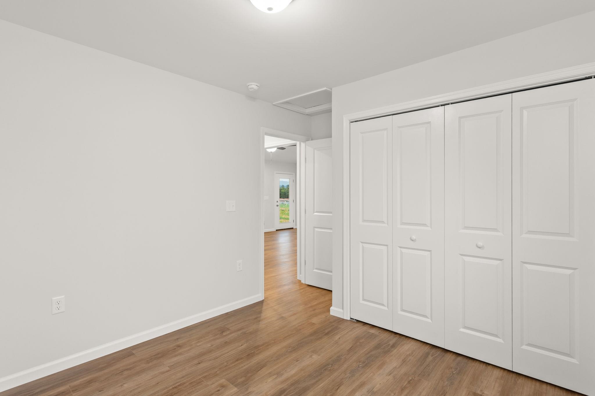 251 Holly Hill St photo 21