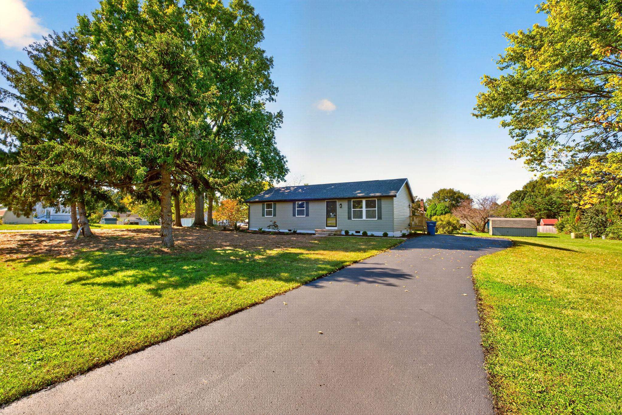 1801 Gum Ave, Grottoes, VA 24441 — photo 6