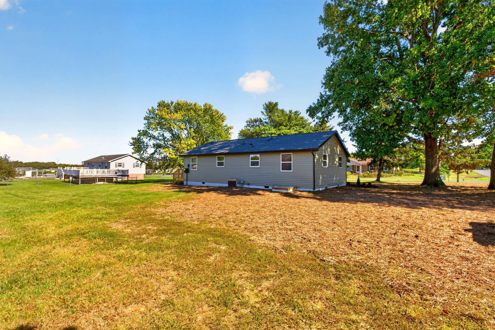 1801 Gum Ave, Grottoes, VA 24441 — photo 8