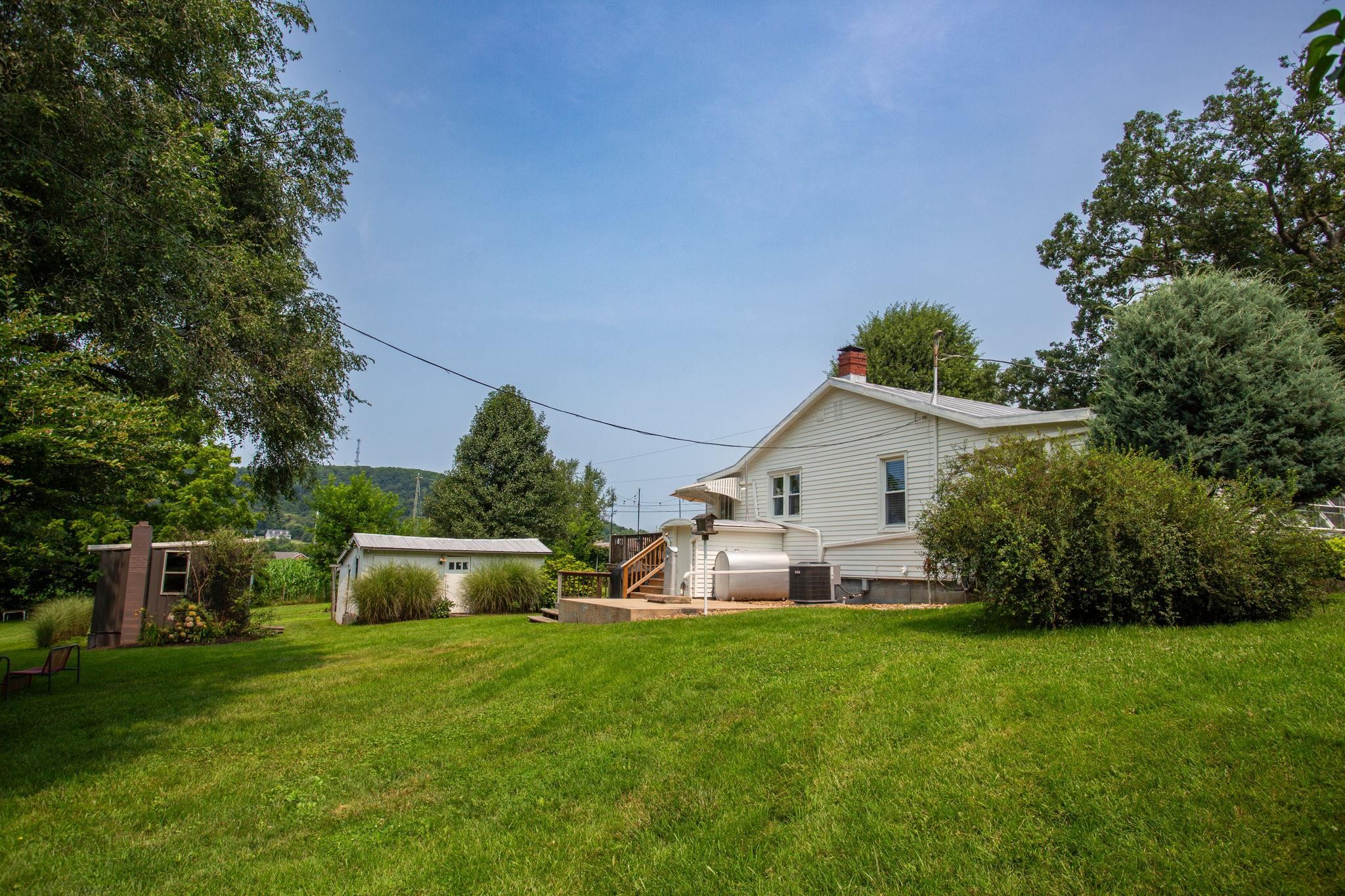 10621 Wentworth Dr photo 19