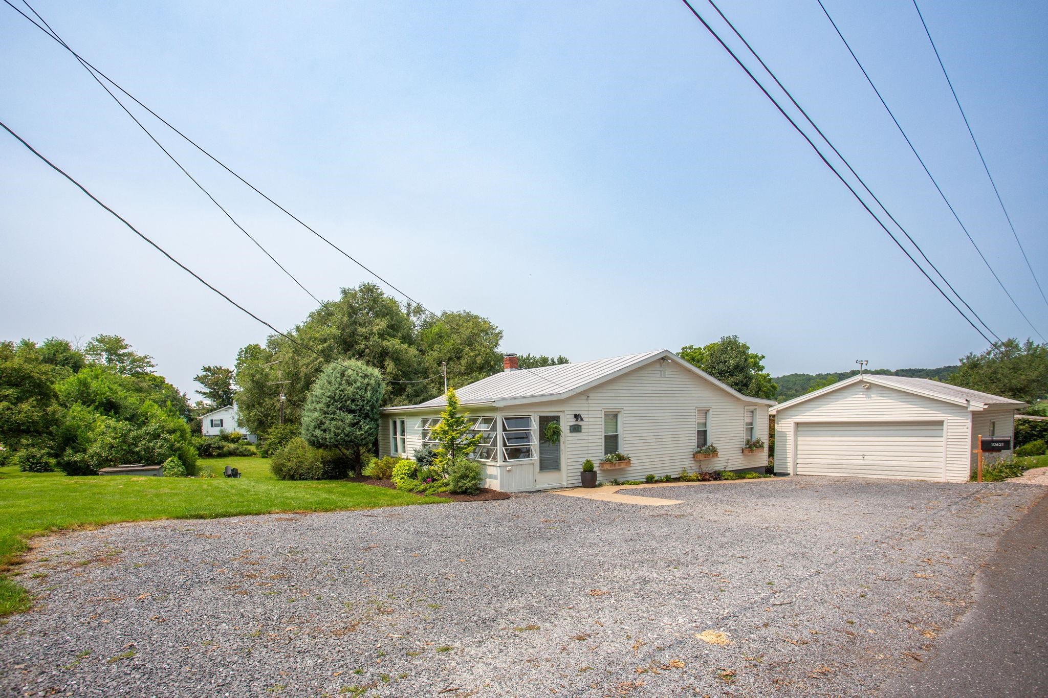 10621 Wentworth Dr photo 25