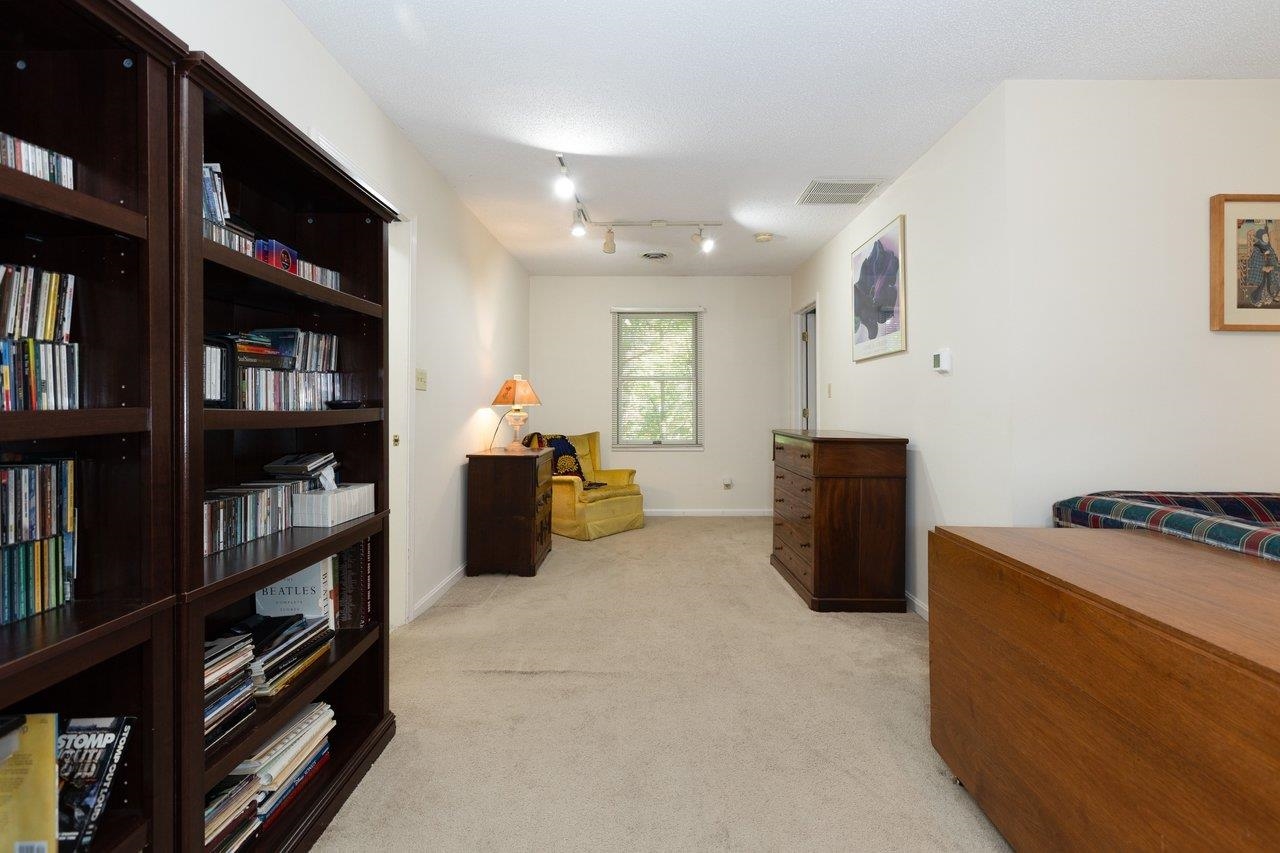 2504 Mountain Dr photo 22
