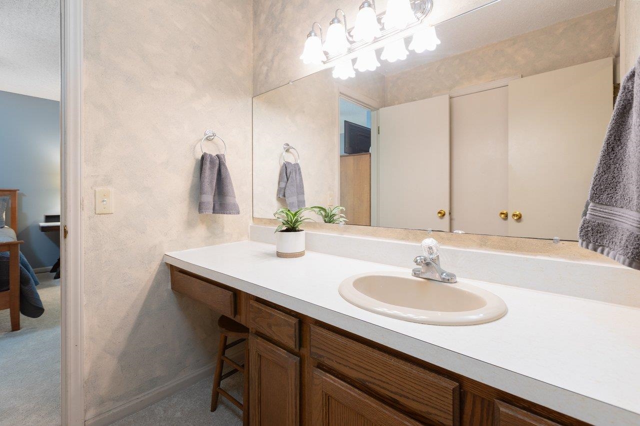 2504 Mountain Dr photo 29