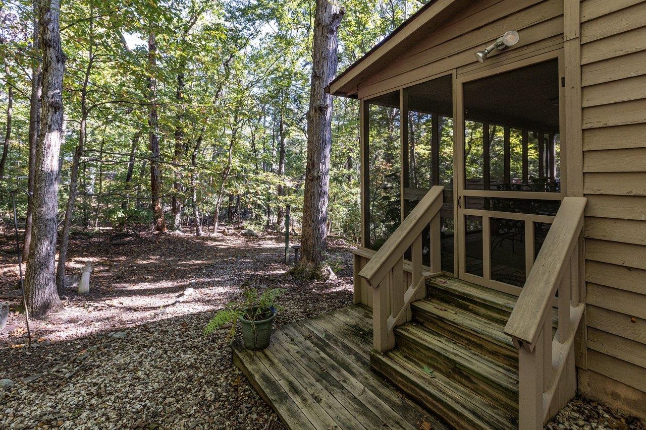 2504 Mountain Dr photo 51
