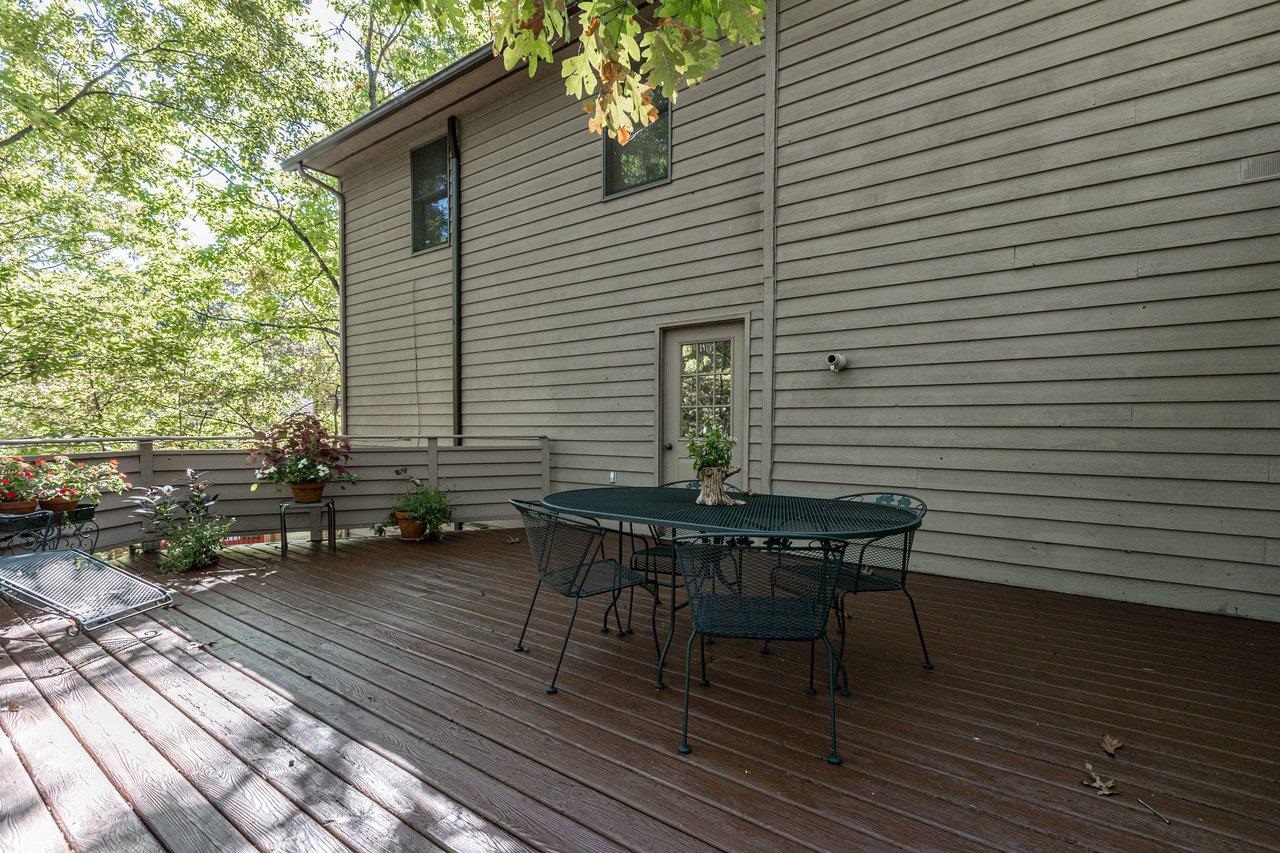 2504 Mountain Dr photo 58