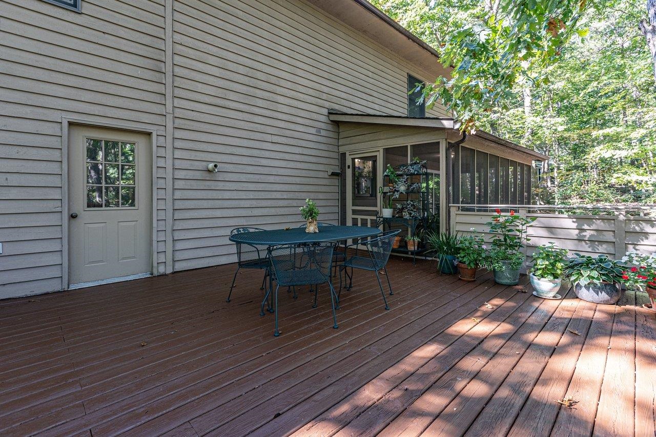 2504 Mountain Dr photo 59