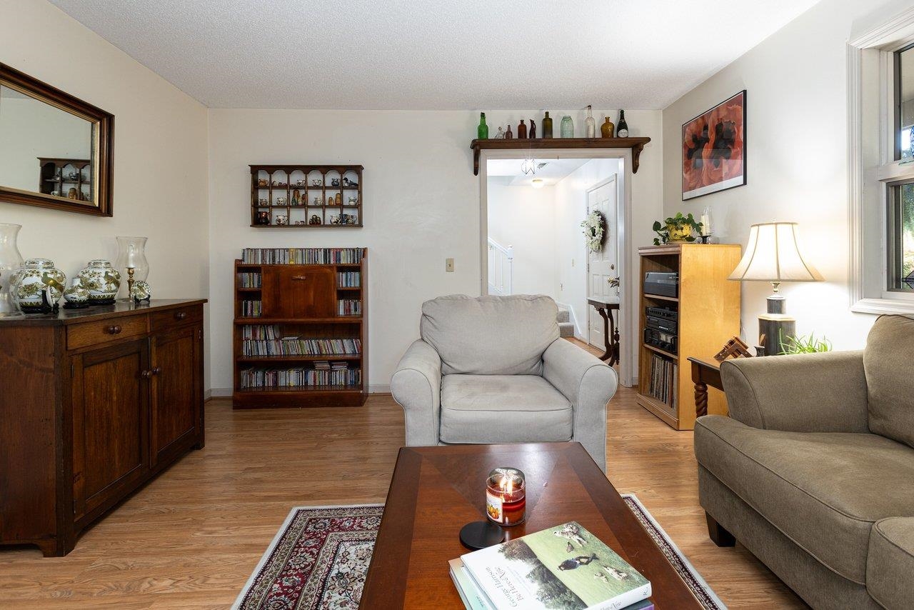 2504 Mountain Dr photo 7