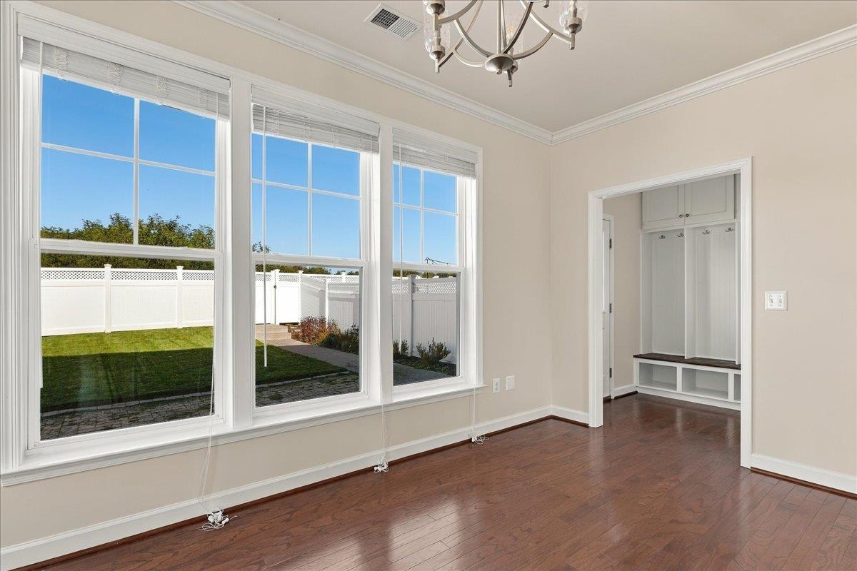 3255 Battery Park Pl photo 16