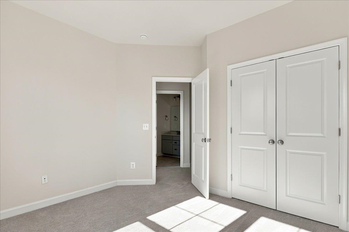 3255 Battery Park Pl photo 36