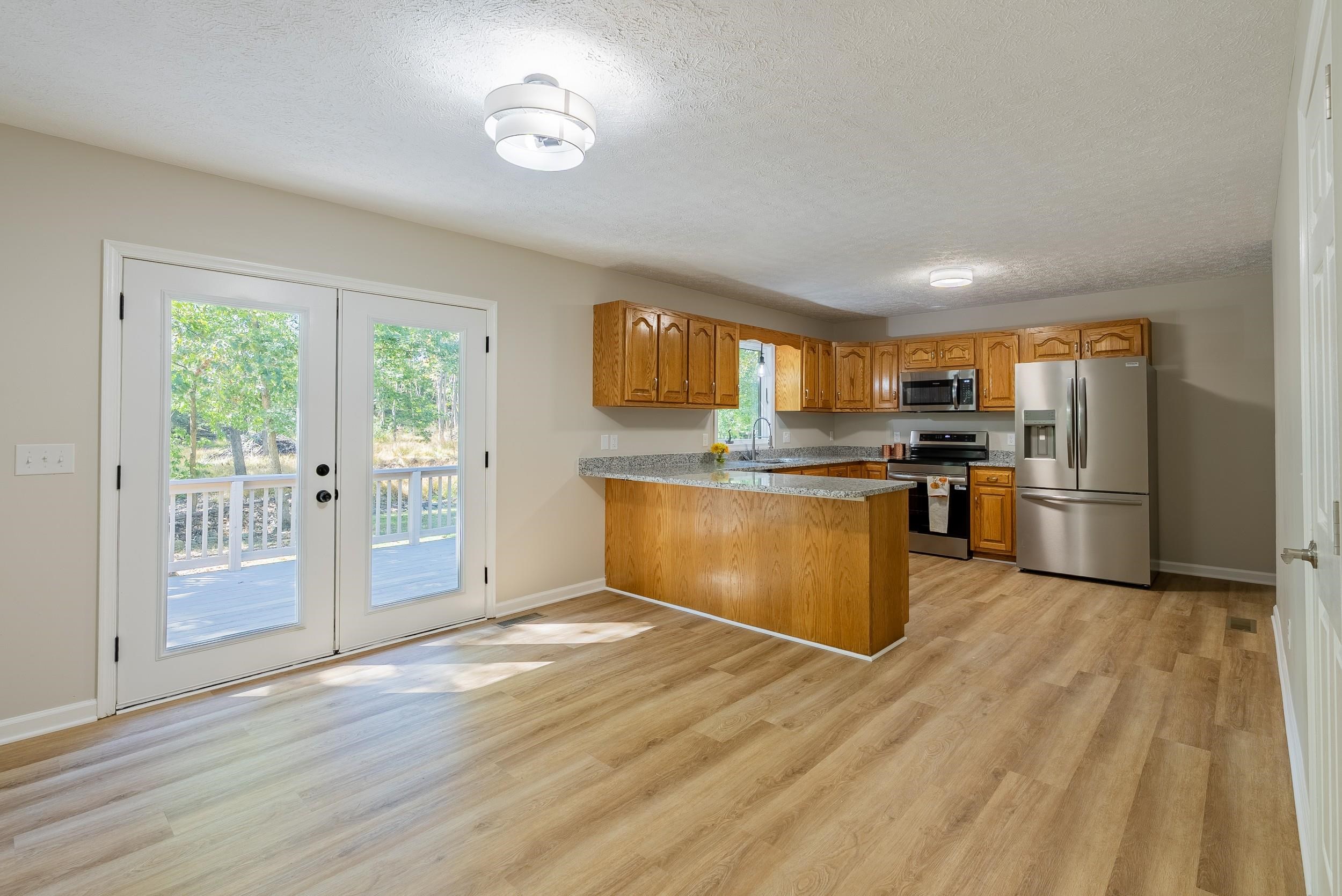 2571 Oak Grove photo 16