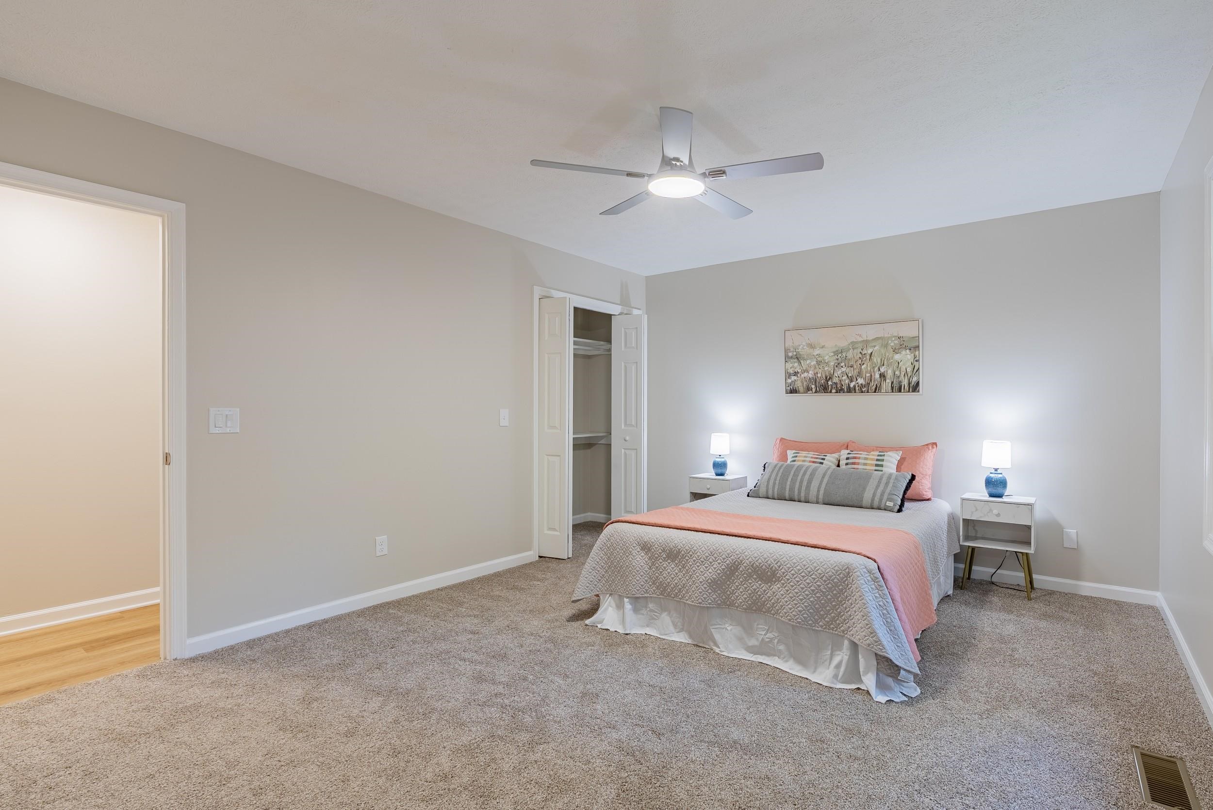 2571 Oak Grove photo 22