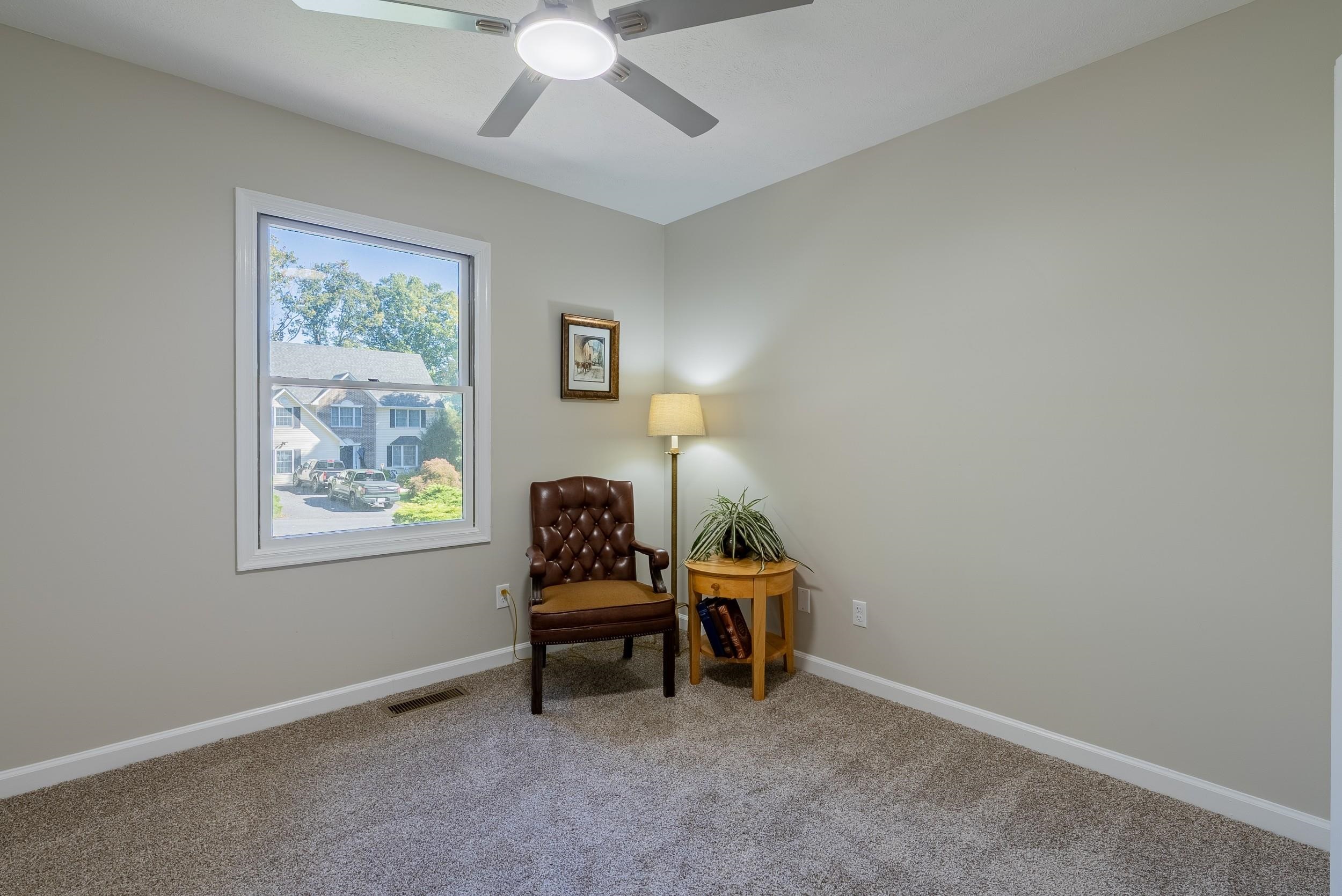 2571 Oak Grove photo 26