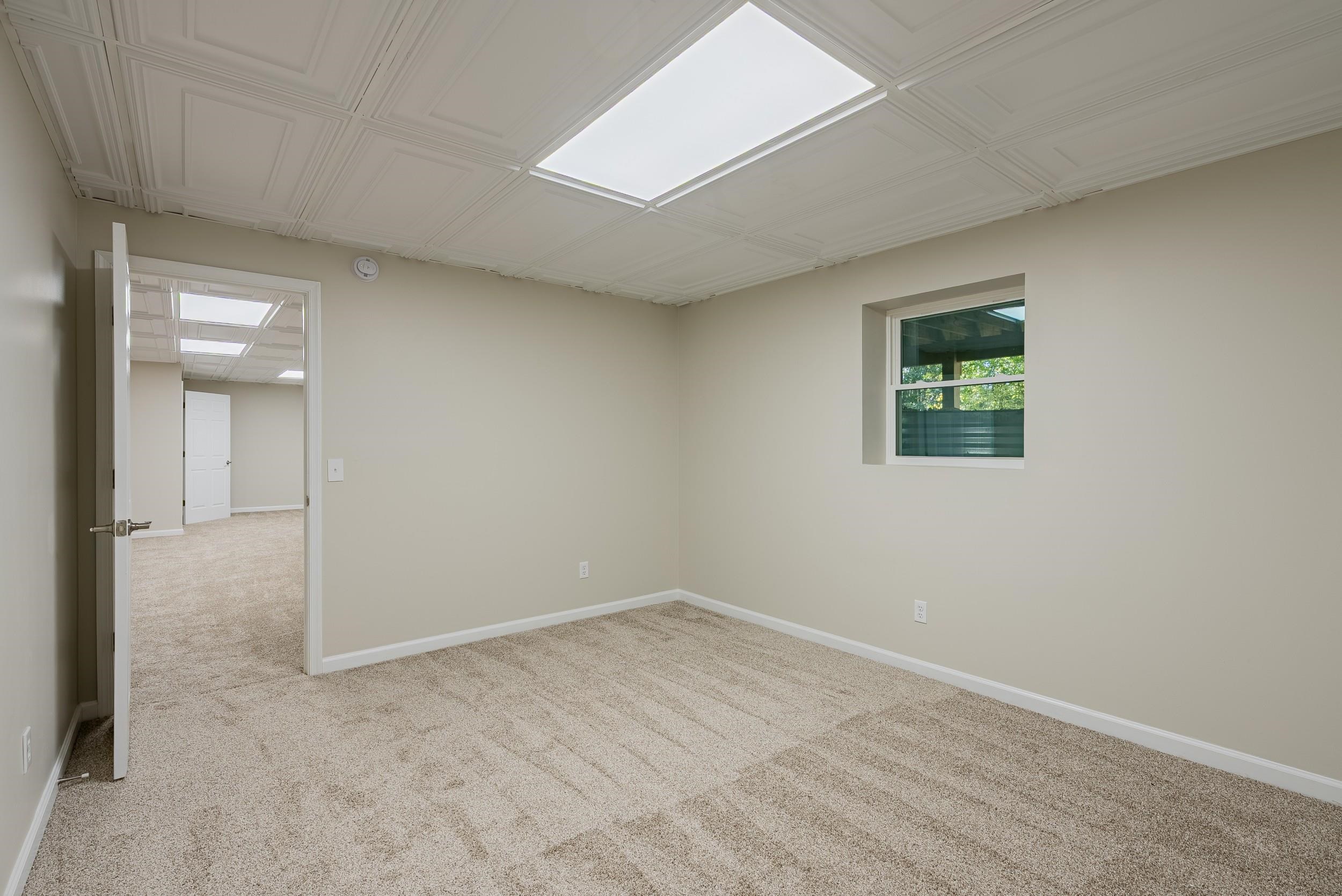 2571 Oak Grove photo 47