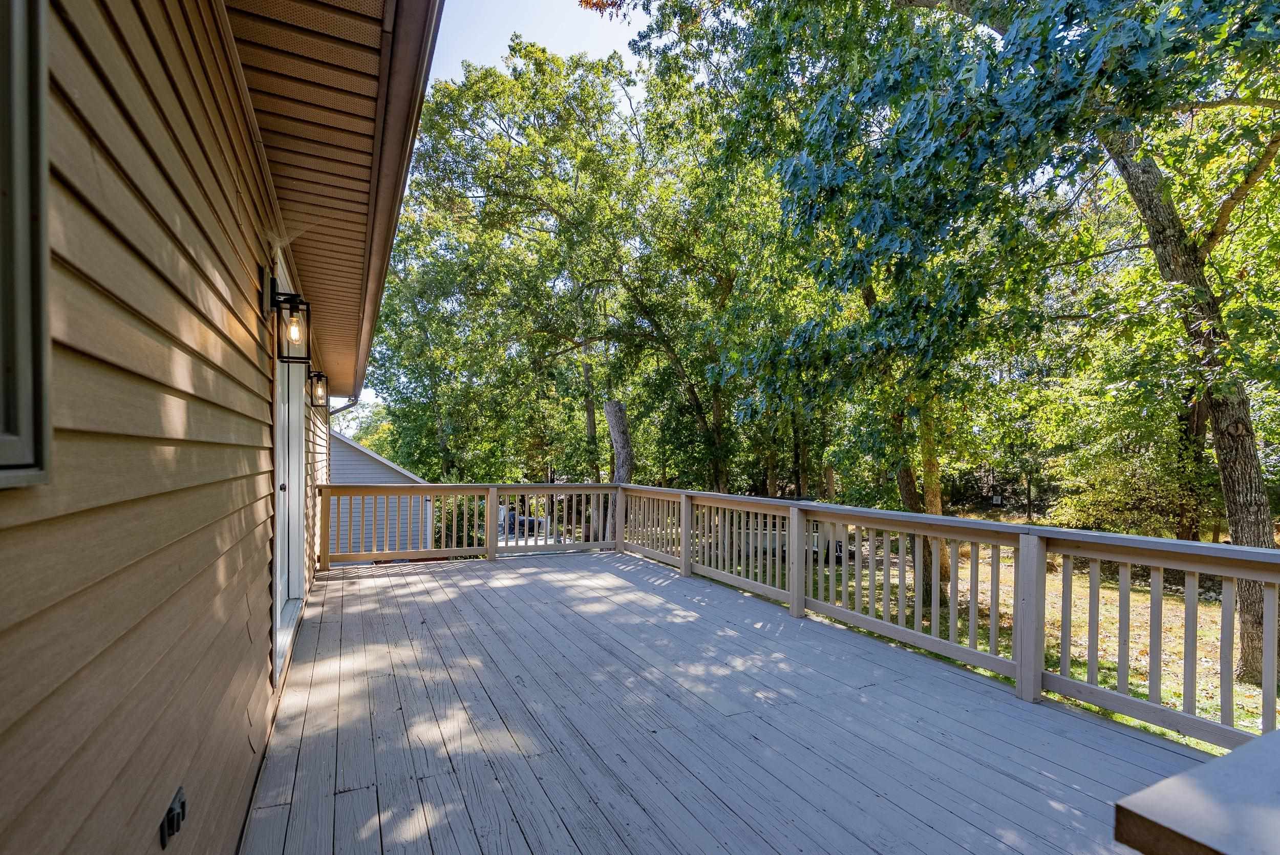2571 Oak Grove photo 58
