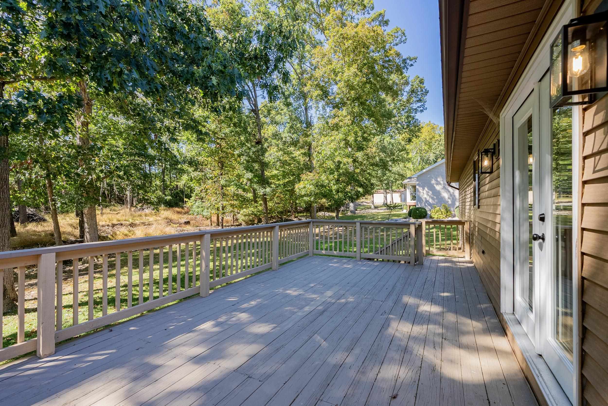 2571 Oak Grove photo 59