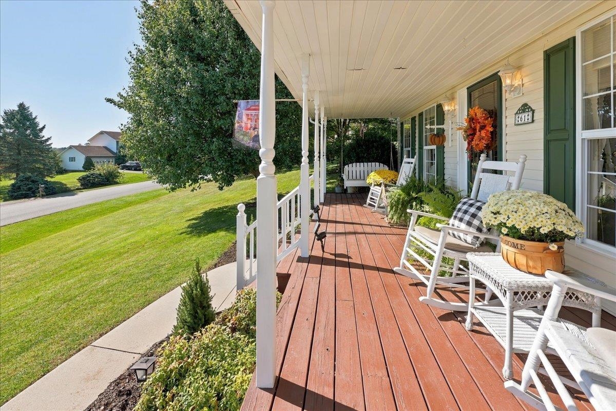61 Confederacy Dr, Penn Laird, VA 22846 — photo 3