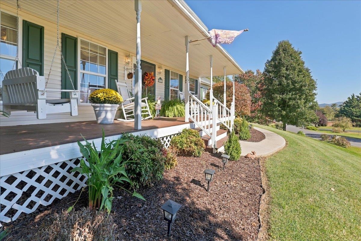 61 Confederacy Dr, Penn Laird, VA 22846 — photo 4