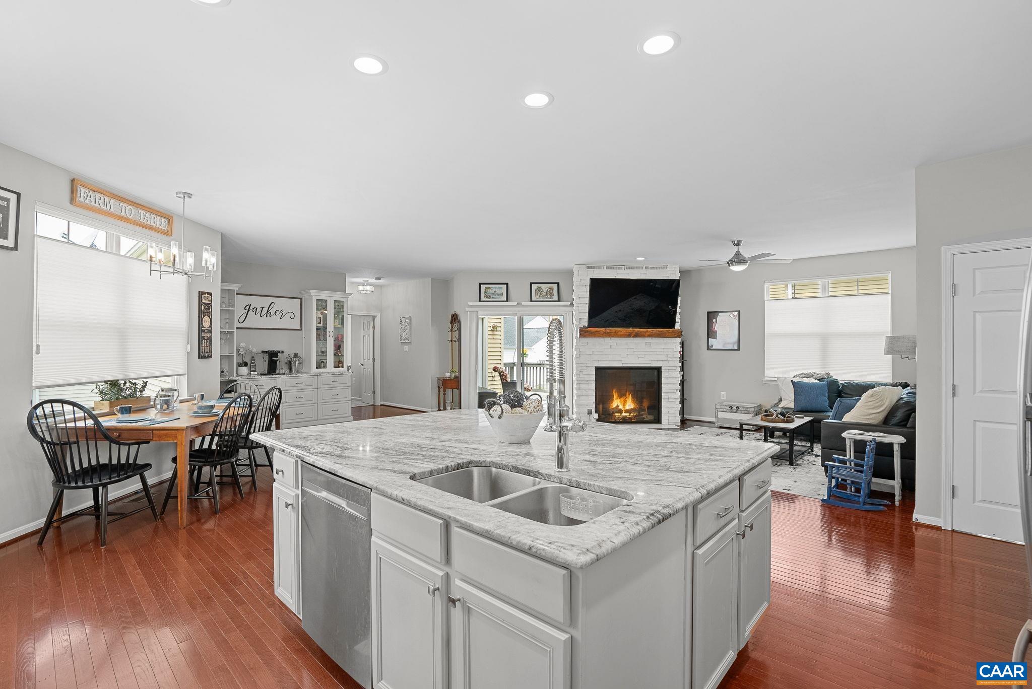 17450 Lethridge Cir, Round Hill, VA 20141 — photo 6
