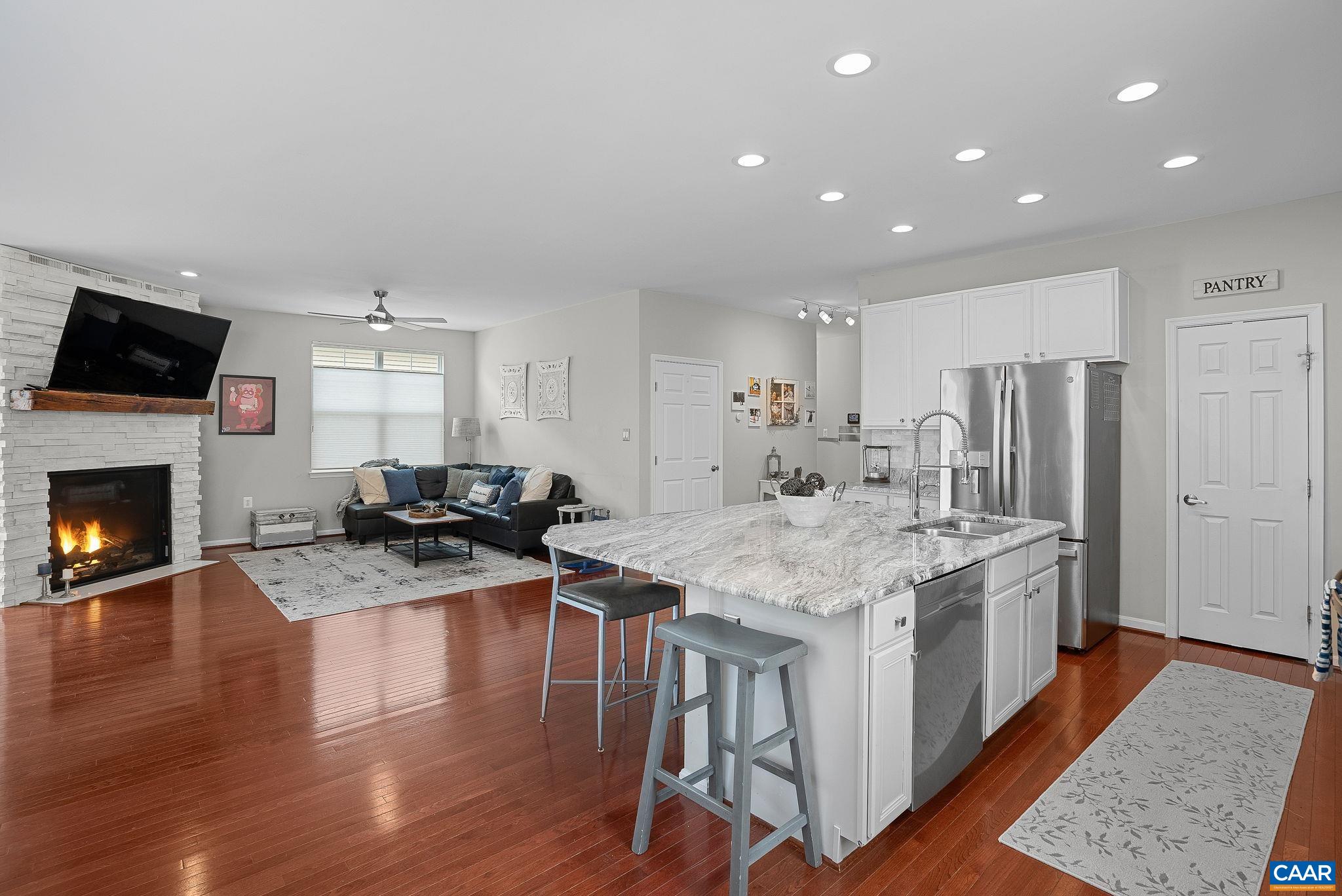 17450 Lethridge Cir, Round Hill, VA 20141 — photo 8