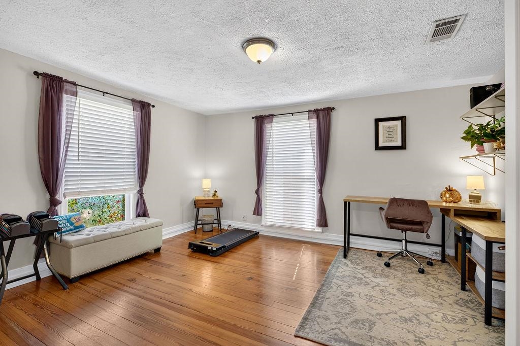 613 Collicello St photo 27