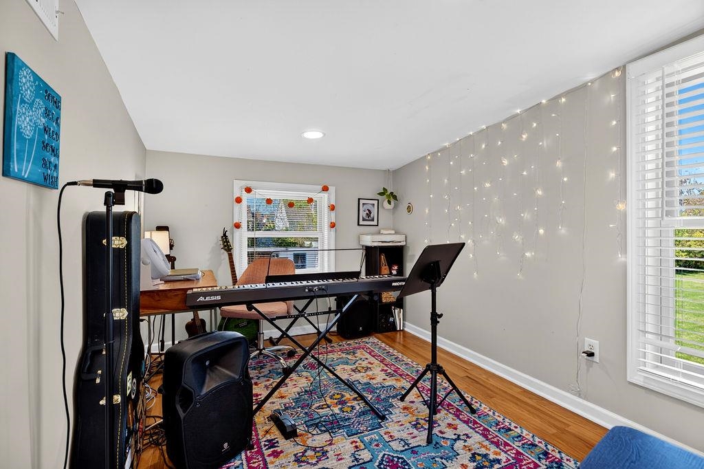 613 Collicello St photo 31