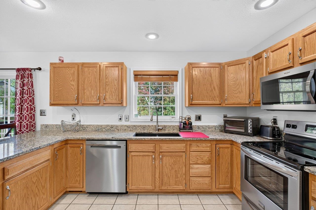 15695 Morning Dove Ln photo 12