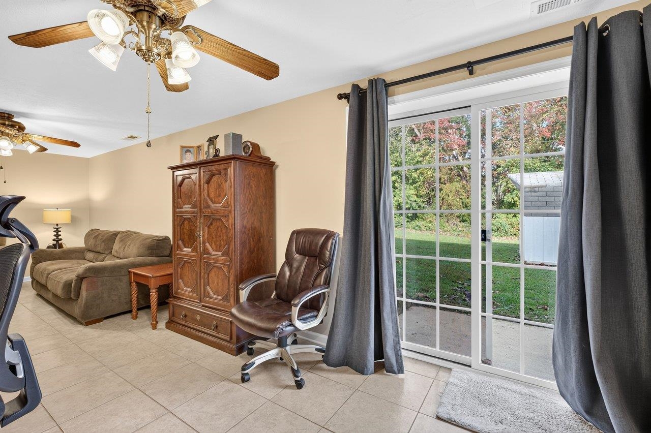 15695 Morning Dove Ln photo 25