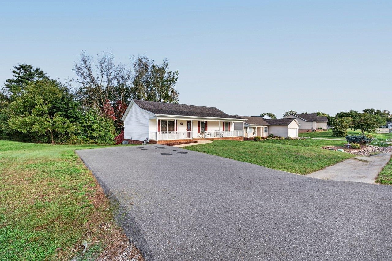 15695 Morning Dove Ln photo 46