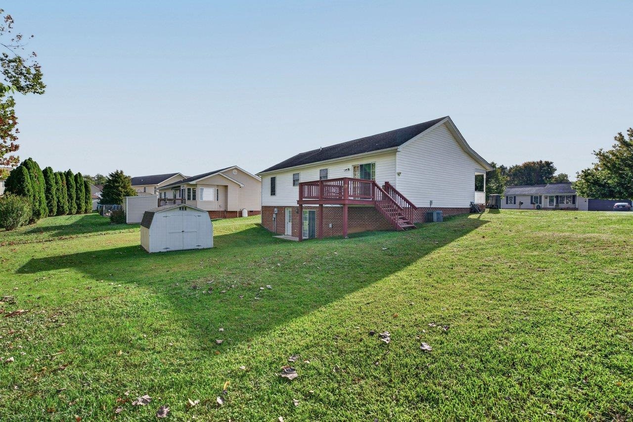 15695 Morning Dove Ln photo 47