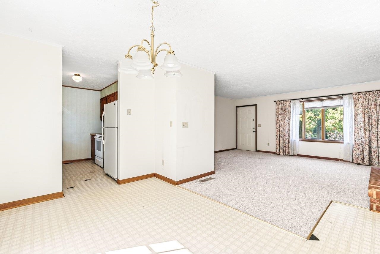 1154 Stuart St photo 20