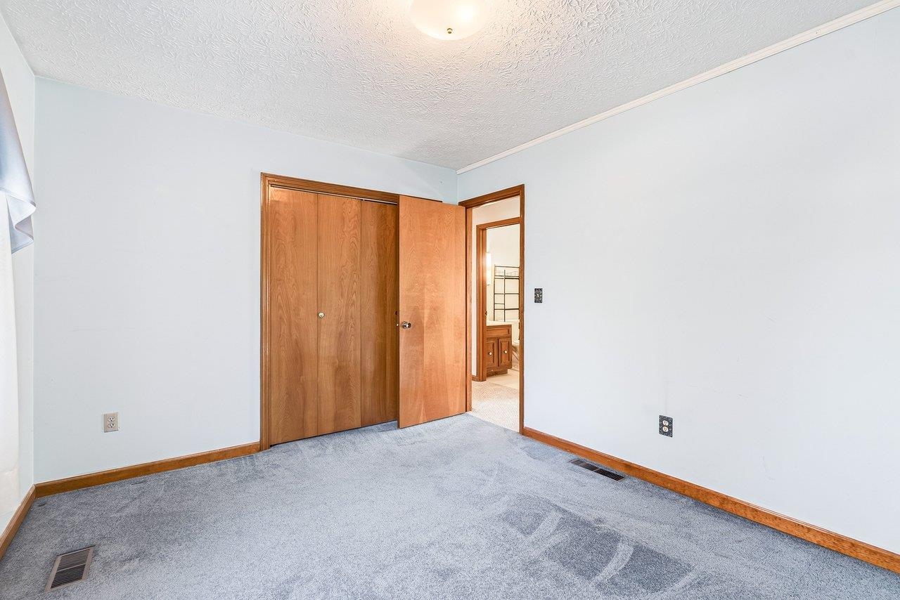 1154 Stuart St photo 28