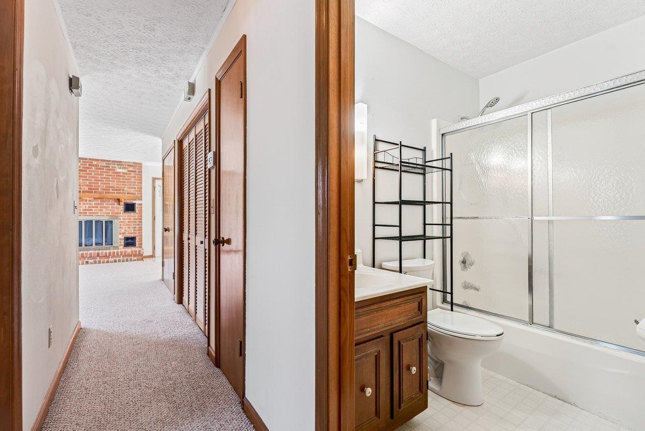 1154 Stuart St photo 31