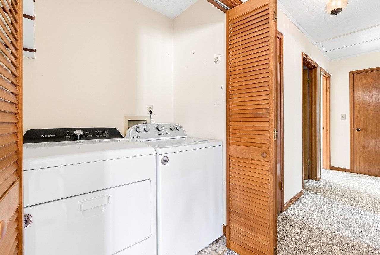 1154 Stuart St photo 33