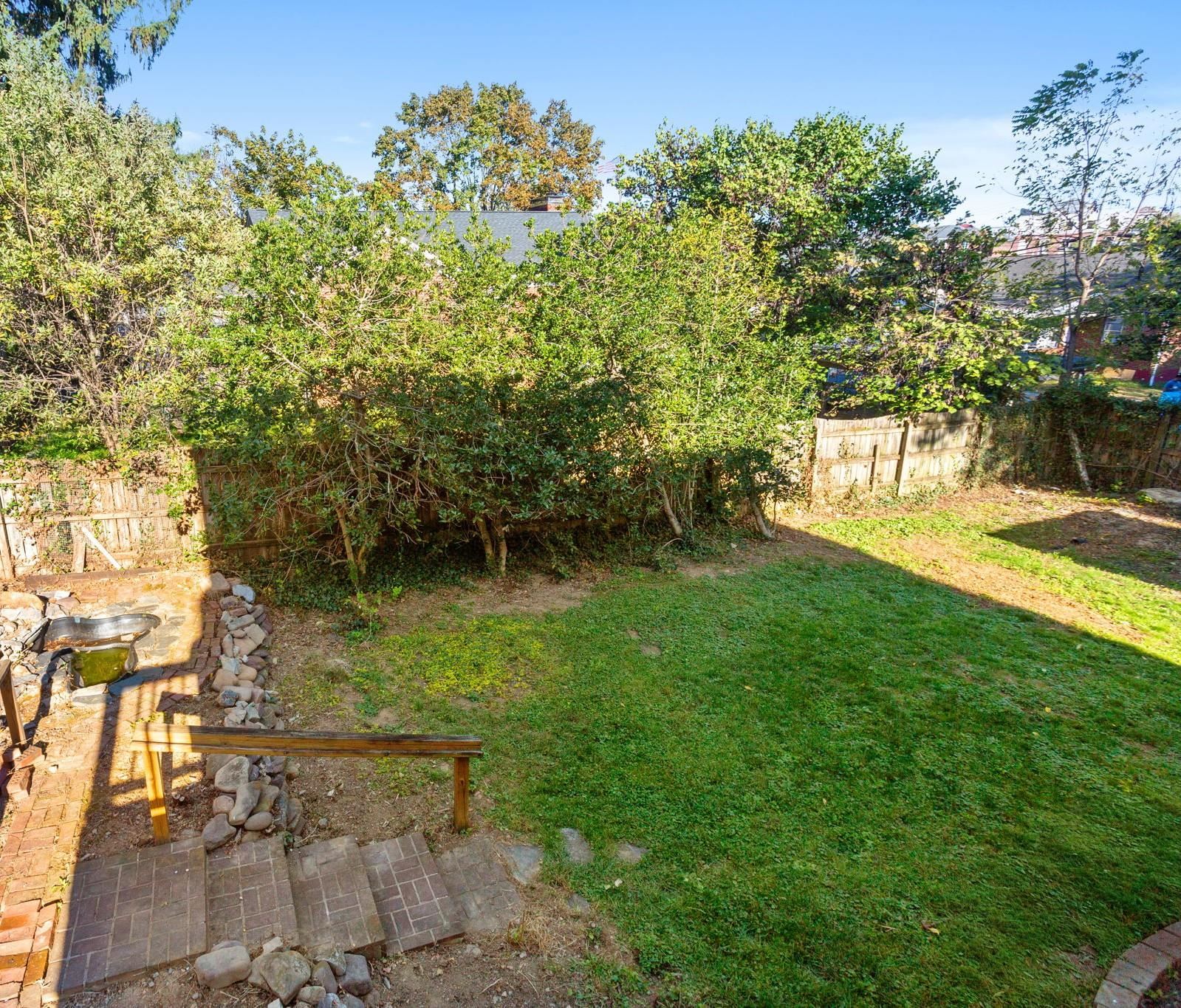 210 Dixie Ave photo 30