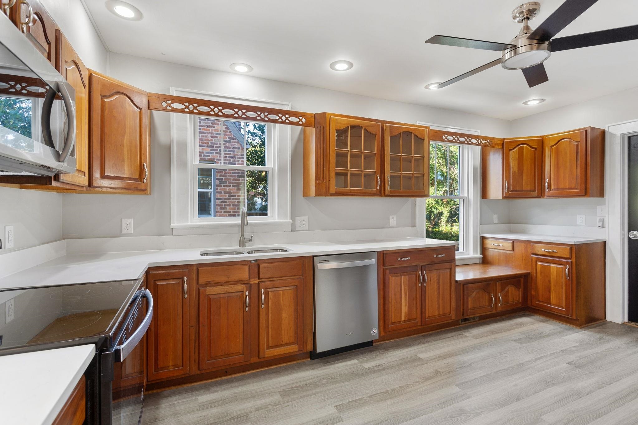 210 Dixie Ave, Harrisonburg, VA 22801 - photo 7