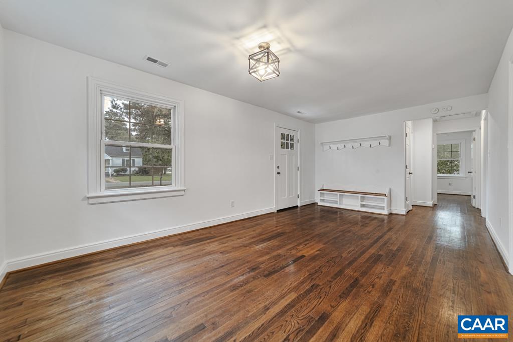 4130 Sprenkle Ln, Henrico, VA 23228 - photo 7