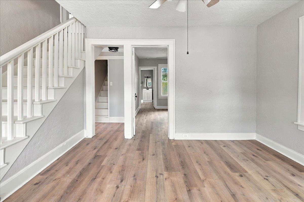 12029 Mountain Valley Rd photo 15