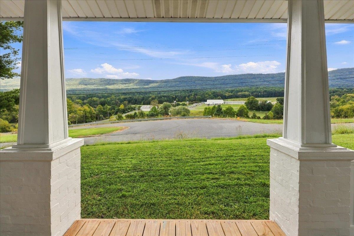 12029 Mountain Valley Rd, Rockingham, VA 22802 - photo 8