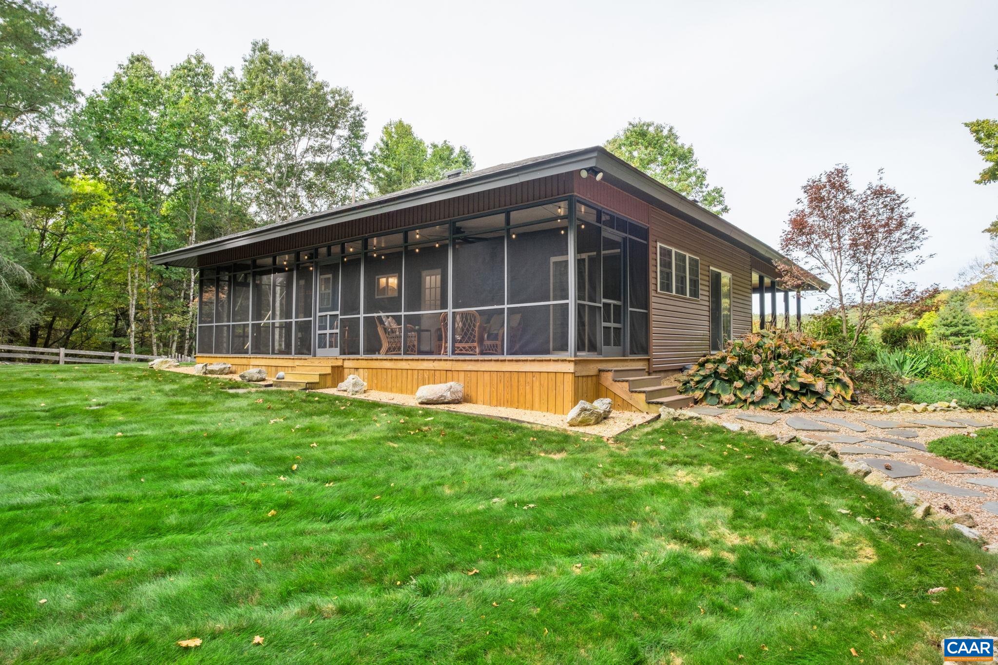 239 Marwell Dr, Montebello, VA 24464 - photo 9