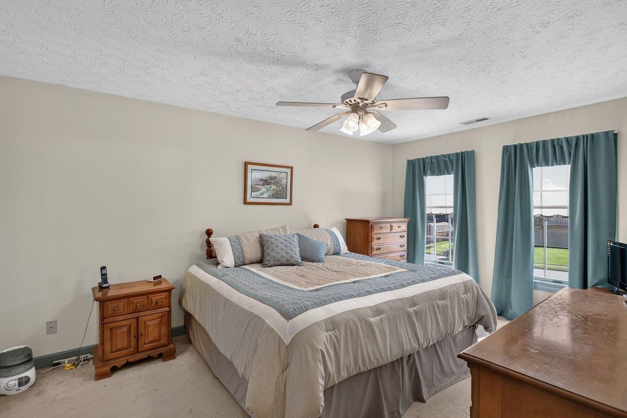 1331 S Dogwood Dr photo 26