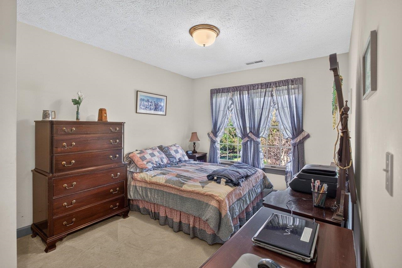 1331 S Dogwood Dr photo 40