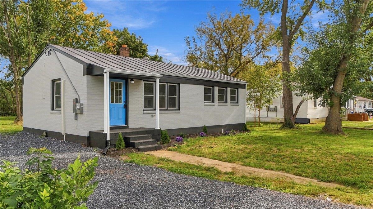 874 Jefferson St, Harrisonburg, VA 22802 - photo 2