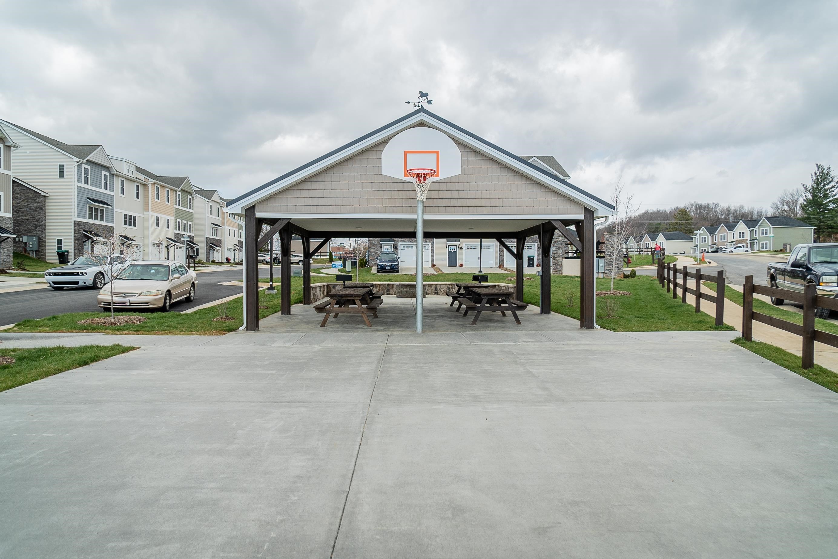 1429 Clydesdale Ln photo 37