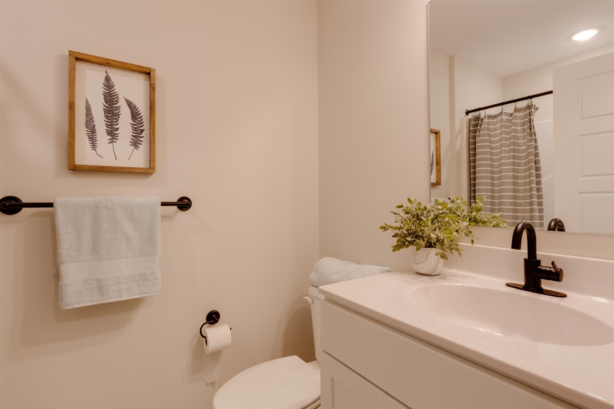 1437 Clydesdale Ln photo 28