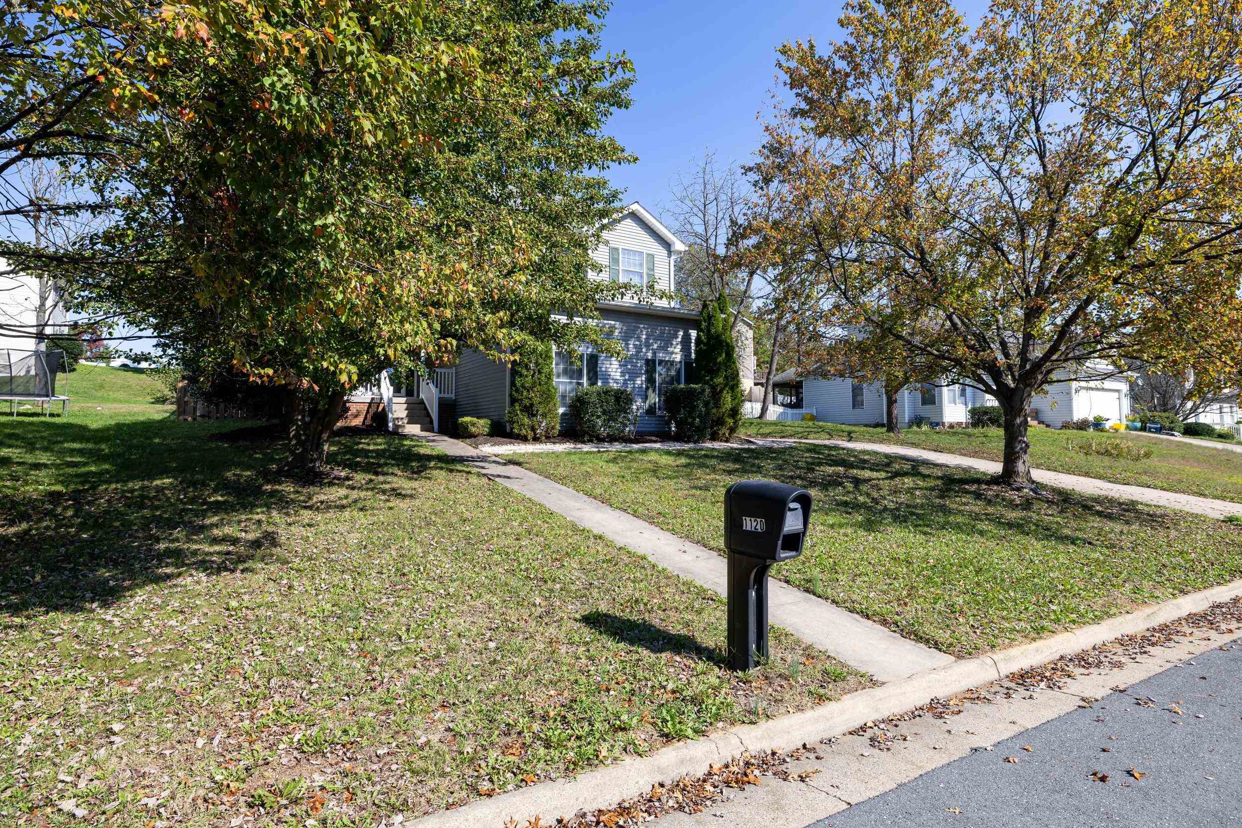 1120 King Edwards Way photo 53