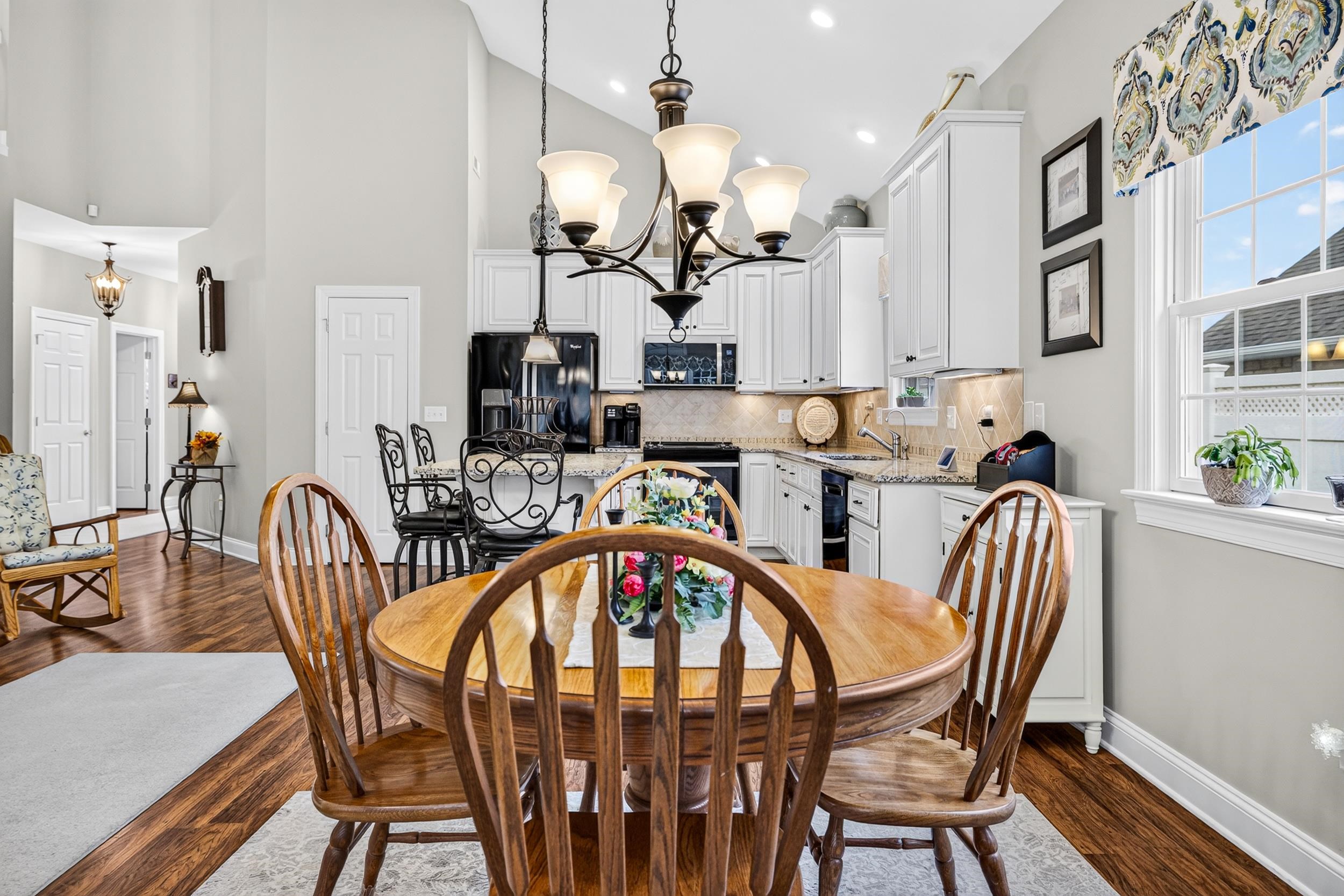 430 Callaway Cir photo 17