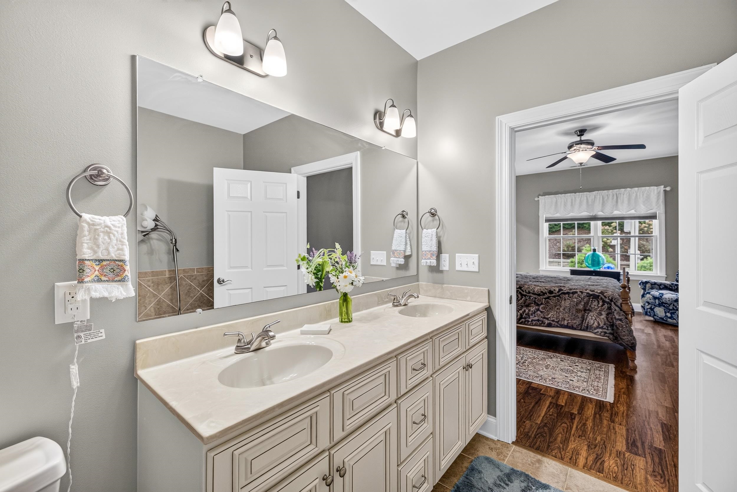 430 Callaway Cir photo 31