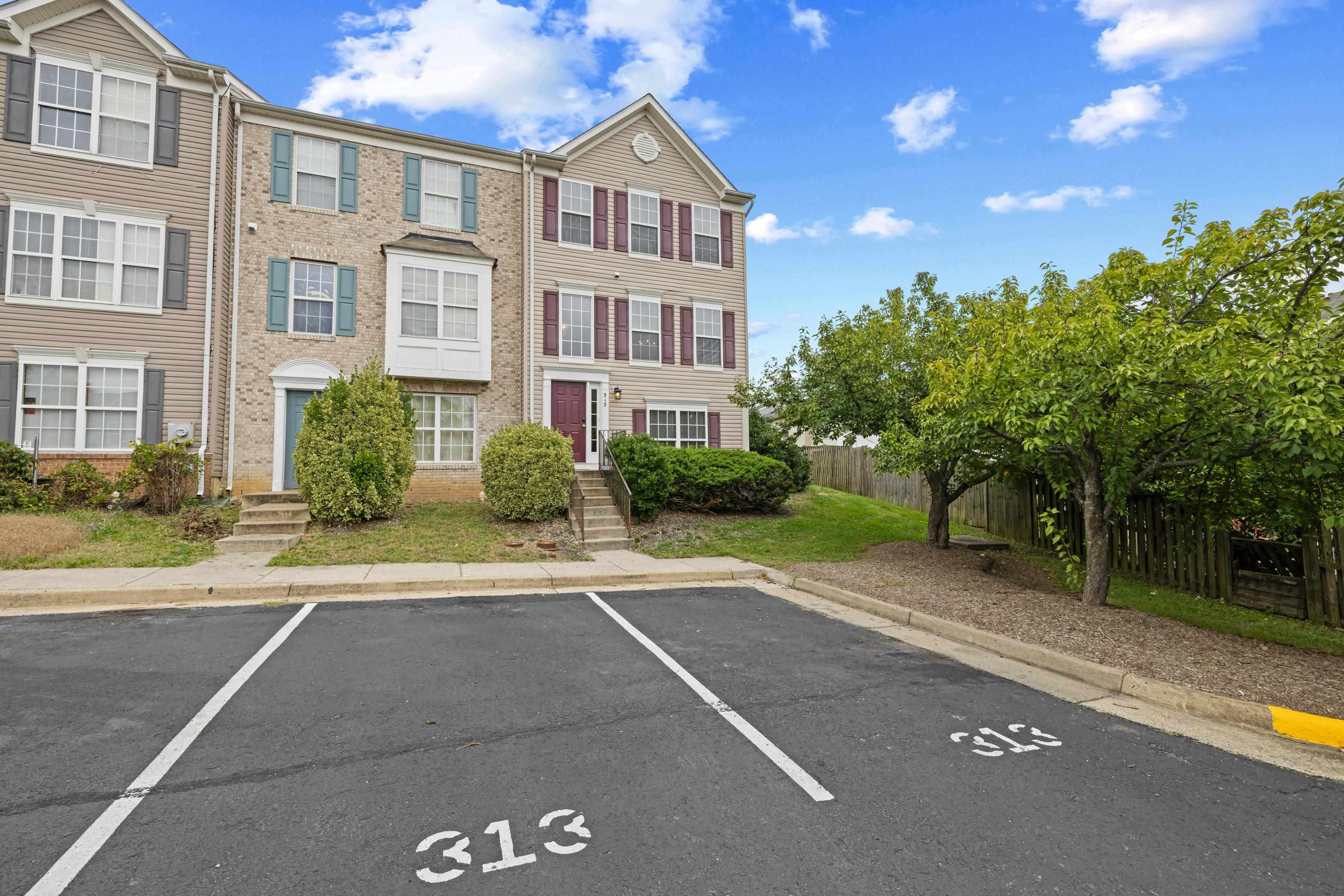 313 Pendleton Ln, Strasburg, VA 22657 - photo 8