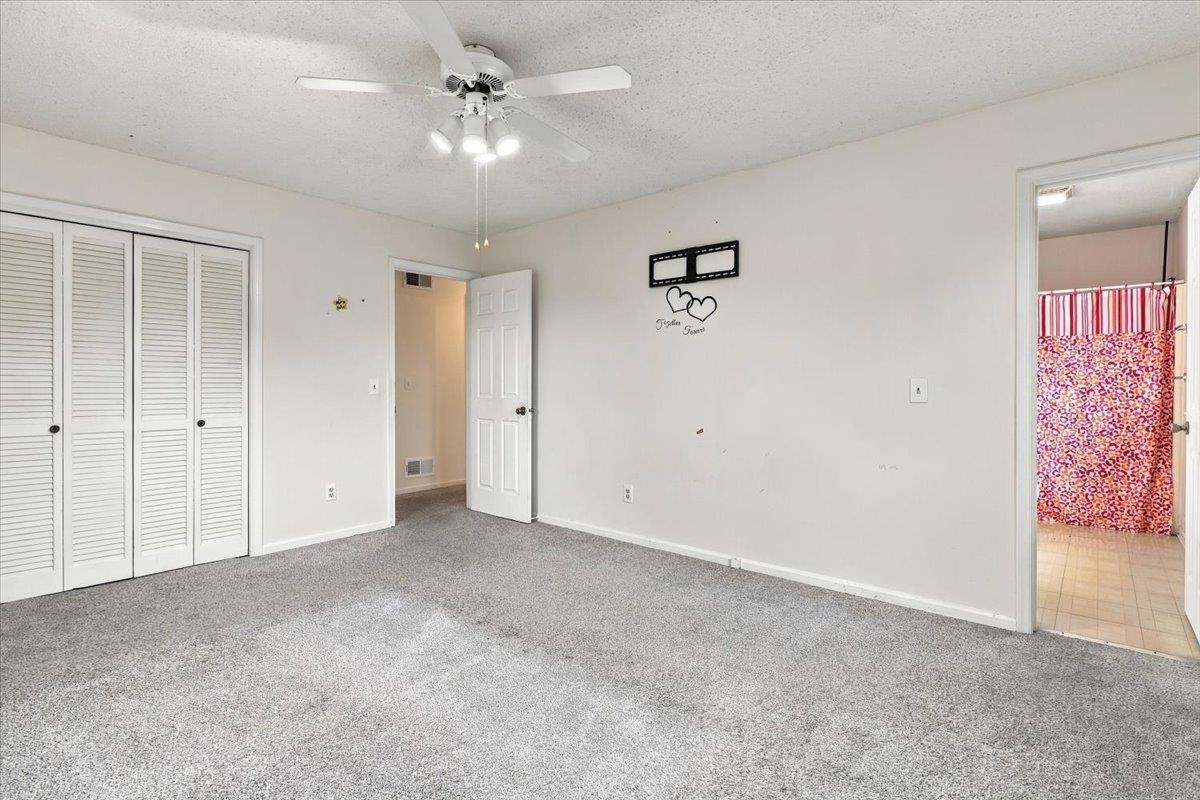 166 Westhampton Ct photo 18